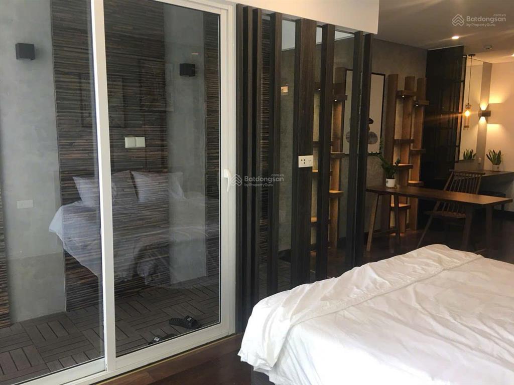 Bán căn hộ 3pn tầng cao view sông hồng cực đẹp, full nội thất, sổ đỏ, giá tốt nhất.  0965 666 ***