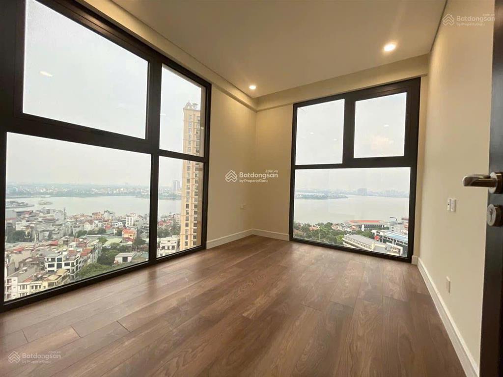Chính chủ bán căn hộ 3pn tại d'eldorado tầng cao view hồ. full nội thất, sổ đỏ. 0965 666 ***