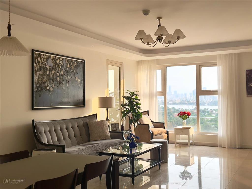 Chính chủ bán căn hộ 3pn tại d'eldorado tầng cao view hồ. full nội thất, sổ đỏ. 0965 666 ***