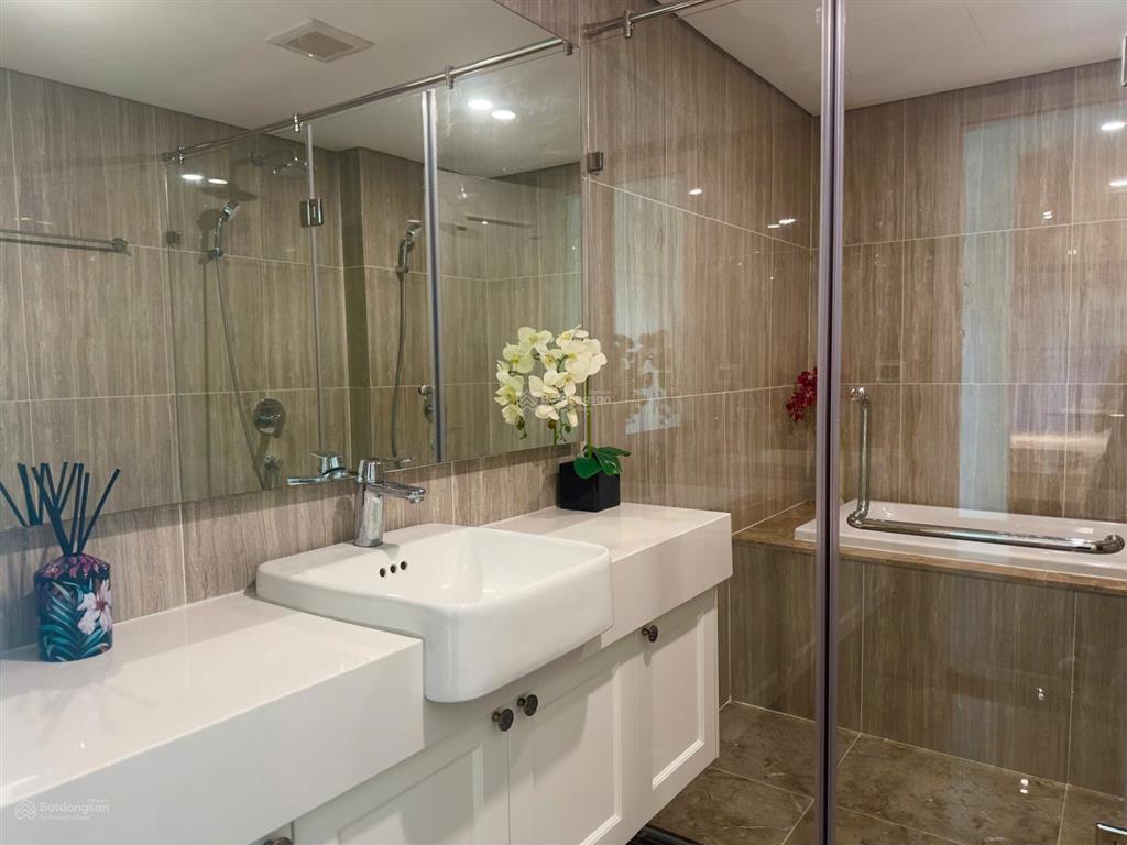 Chính chủ bán căn hộ 3pn tại d'eldorado tầng cao view hồ. full nội thất, sổ đỏ. 0965 666 ***