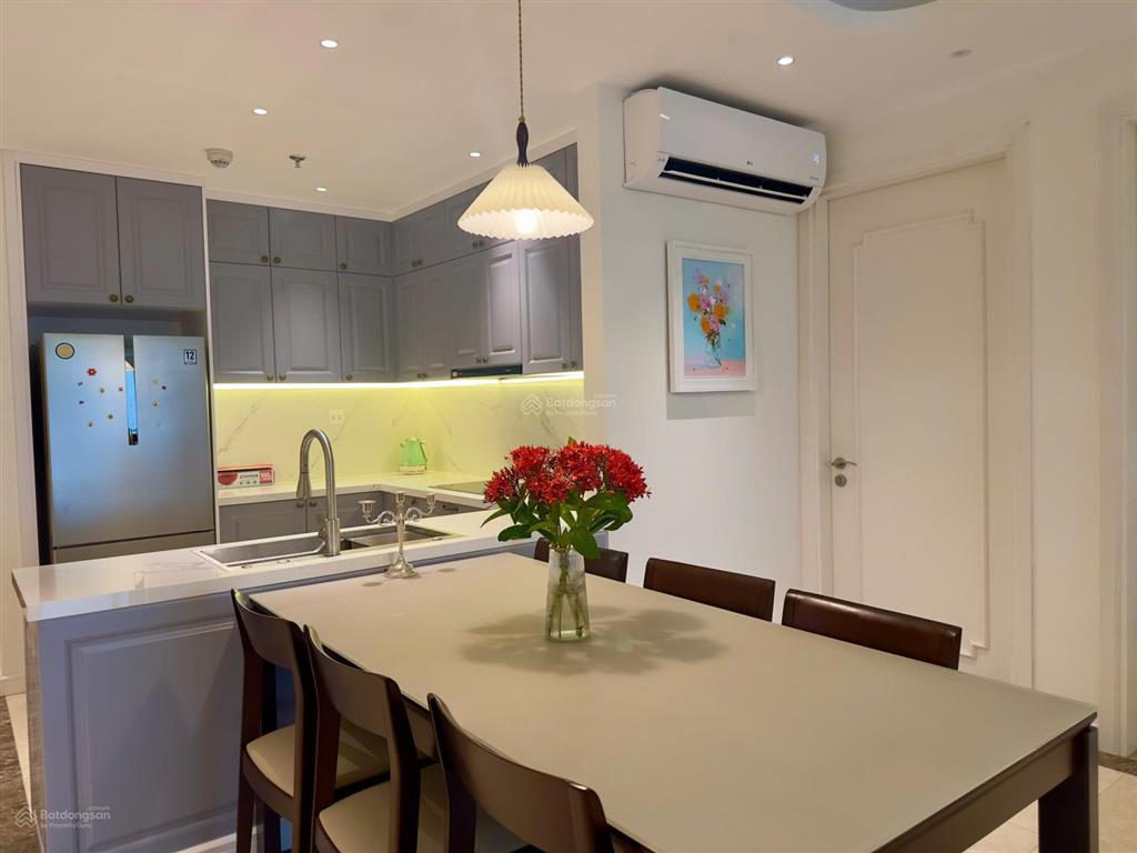 Chính chủ bán căn hộ 3pn tại d'eldorado tầng cao view hồ. full nội thất, sổ đỏ. 0965 666 ***