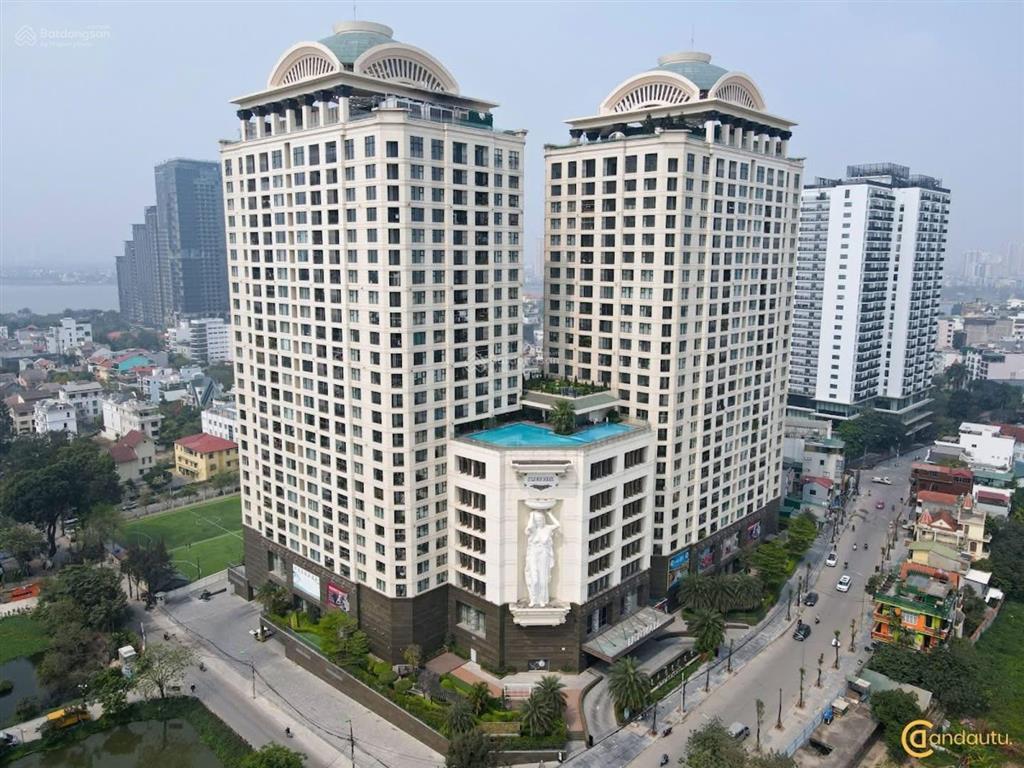 Chỉ 1 căn hiếm có! bán ch 111m² 3pn tầng cao view trực diện hồ tây. full nội thất.  0965 666 ***