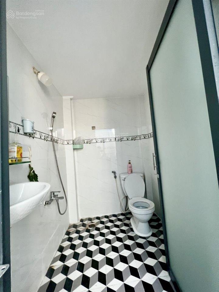 Đối diện vạn phúc city  nhà 60m2 x2 tầng, 3 phòng ngủ, nhỉnh 5 tỷ có thương lượng