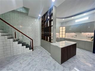 Nhà 71m2 x4 tầng ngang 7m , hxh gần gigamall phạm văn đồng , hơn 8 tỷ