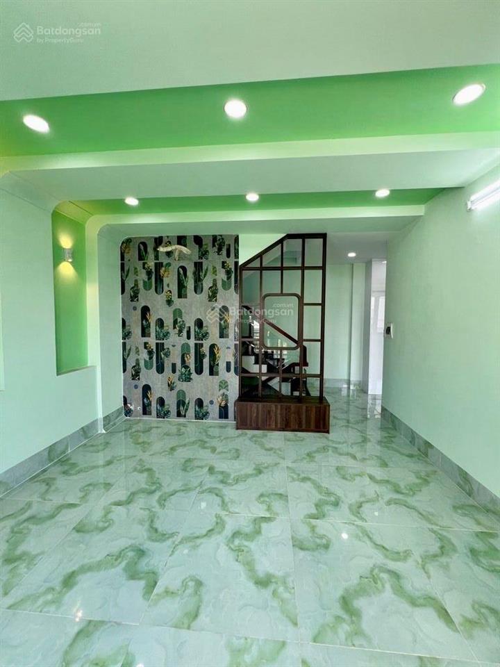 Nhà 71m2 x4 tầng ngang 7m , hxh gần gigamall phạm văn đồng , hơn 8 tỷ