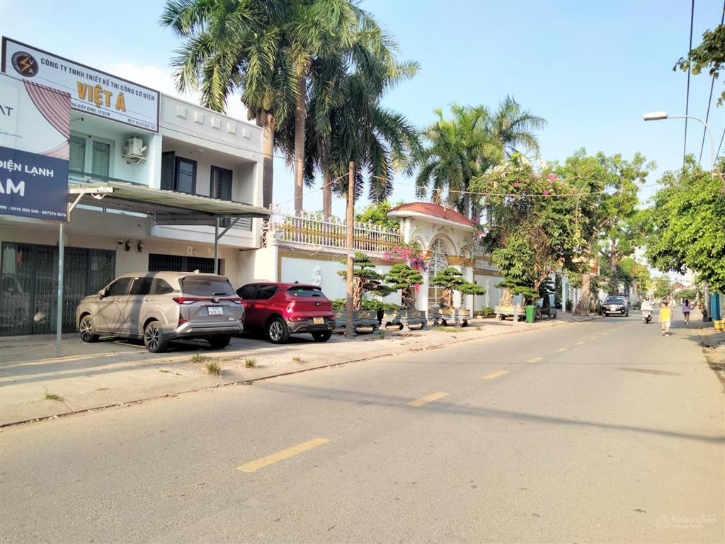 Lô đất 66m2 chỉ 5,3 tỷ  vành đai 2, phạm văn đồng