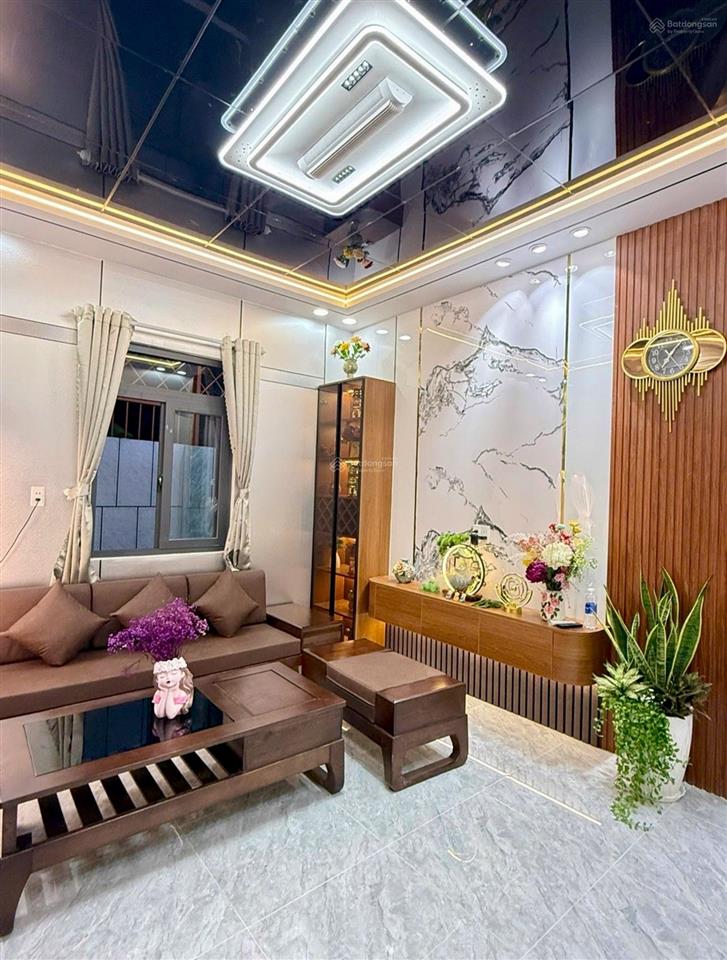 Hiệp bình chánh, gần gigamall, nhà đẹp 70m2, ngang 5m, chỉ hơn 5 tỷ