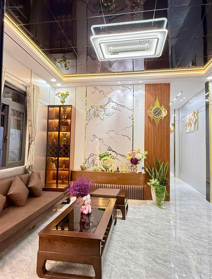 Hiệp bình chánh, gần gigamall, nhà đẹp 70m2, ngang 5m, chỉ hơn 5 tỷ