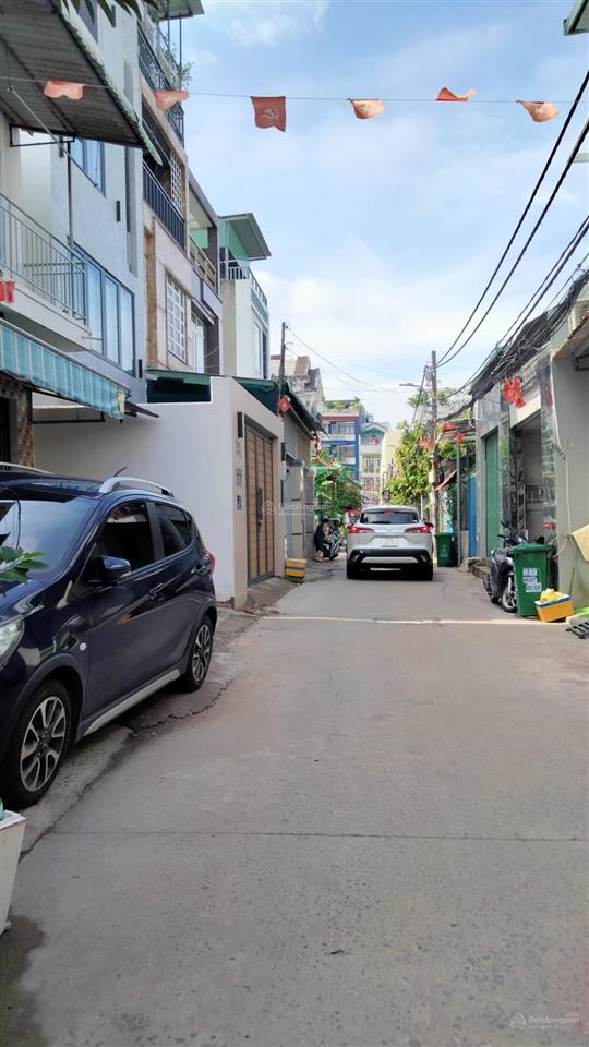 Xe hơi đỗ cửa gần vạn phúc city  nhà 75.4m2 x3 tầng chỉ nhỉnh 7 tỷ