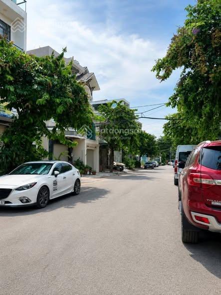 Vạn phúc city, ô tô đậu ngày đêm 54m2 x 4 tầng, khu phân lô, dân trí cao, gần bách khoa sài gòn