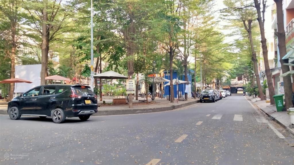 Gần vạn phúc city, lô đất 156m2 chỉ nhỉnh 7 tỷ , xe hơi đỗ, quốc lộ 13  (gần 47m/m2)