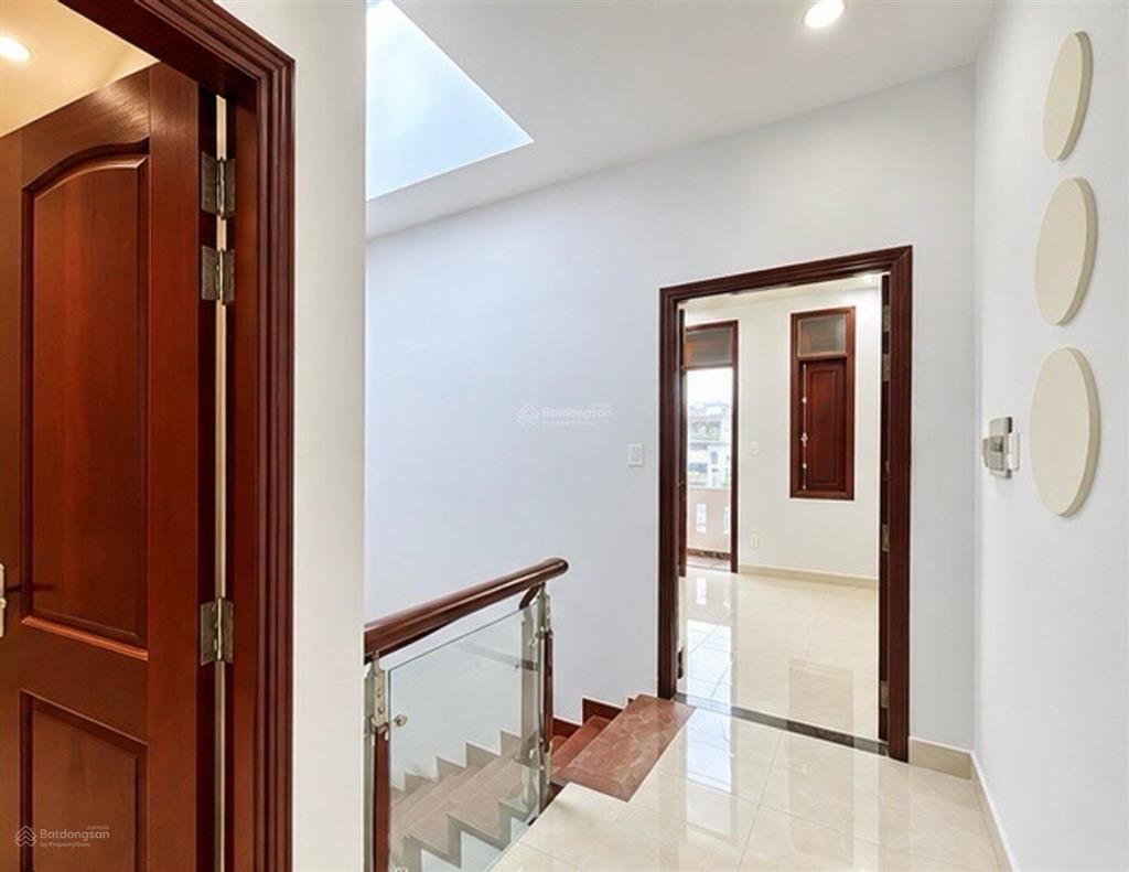 Gần vạn phúc city, cầu vượt hiệp bình phước  nhà 53m2 x 4 tầng