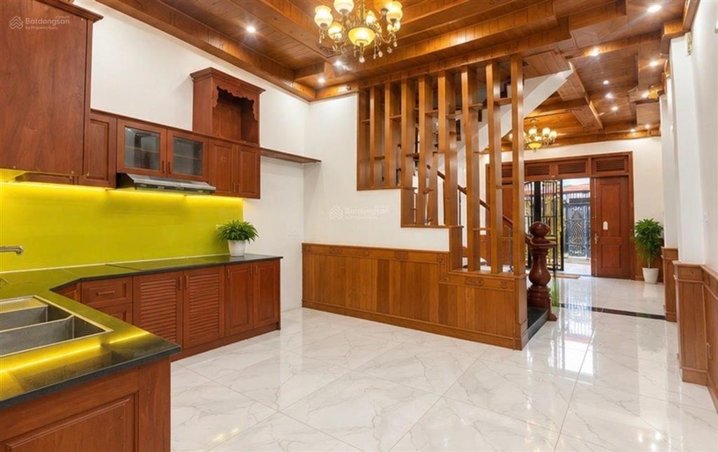 Gần vạn phúc city, cầu vượt hiệp bình phước  nhà 53m2 x 4 tầng