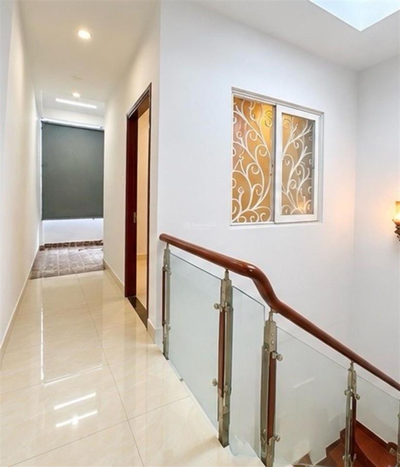 Gần vạn phúc city, cầu vượt hiệp bình phước  nhà 53m2 x 4 tầng