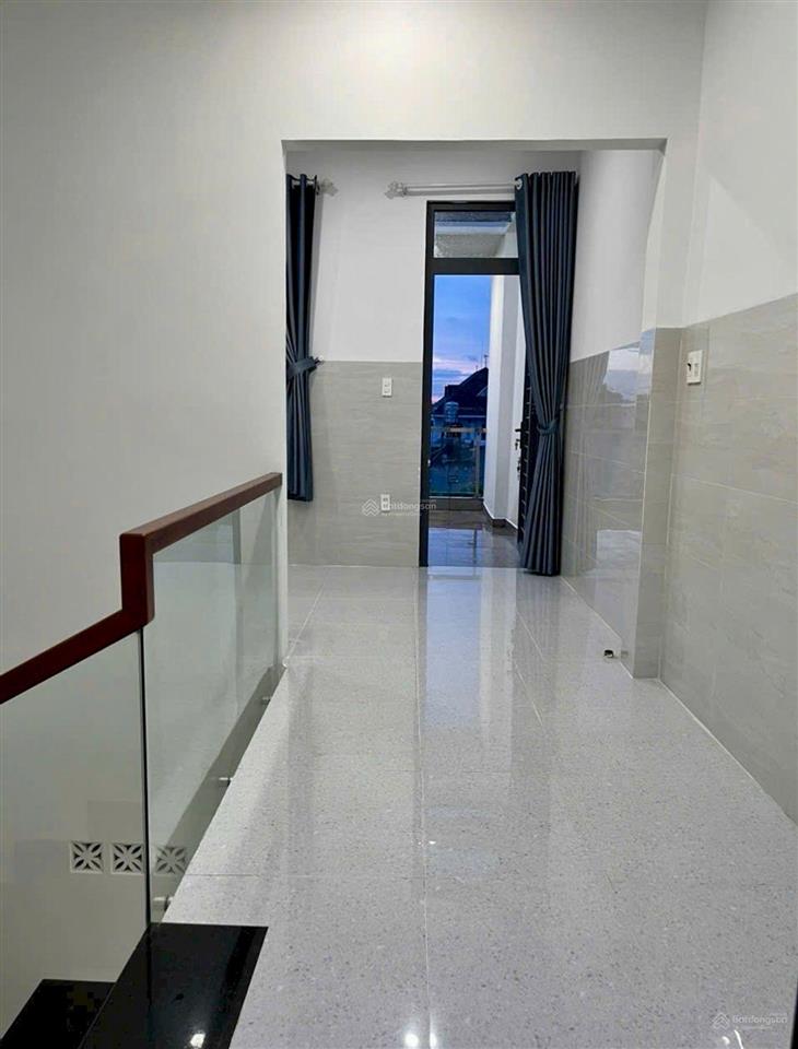 Ô tô vào nhà 3 tầng, 84m2  2 mặt thoáng  hiệp bình phước  nhỉnh 6 tỷ