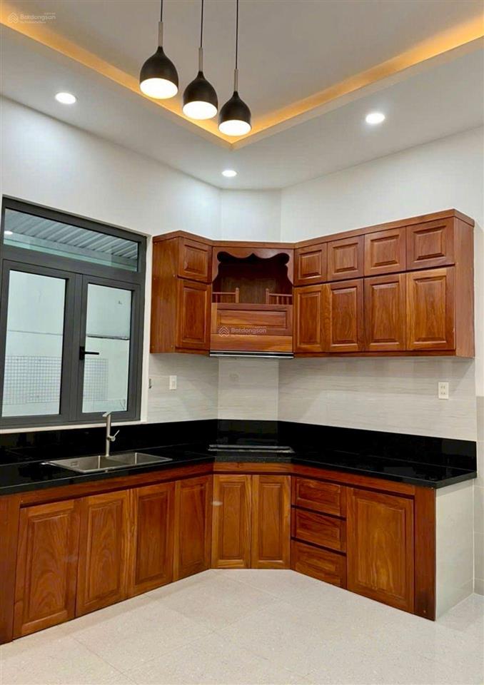 Ô tô vào nhà 3 tầng, 84m2  2 mặt thoáng  hiệp bình phước  nhỉnh 6 tỷ