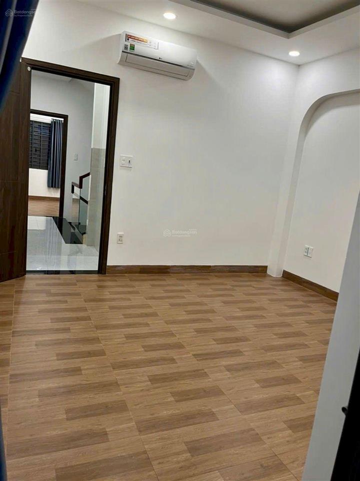 Ô tô vào nhà 3 tầng, 84m2  2 mặt thoáng  hiệp bình phước  nhỉnh 6 tỷ