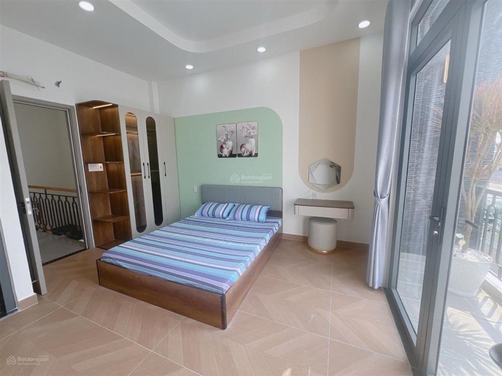 Nhà 60m2 x3 tầng, 4 phòng ngủ  hiệp bình chánh  sổ hồng