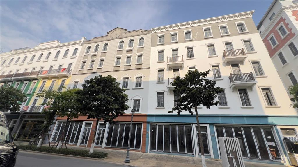 Shophouse sổ lâu dài khan hiếm tại bãi cháy hạ long s= 116.5m2, kinh doanh dòng tiền du lịch tốt