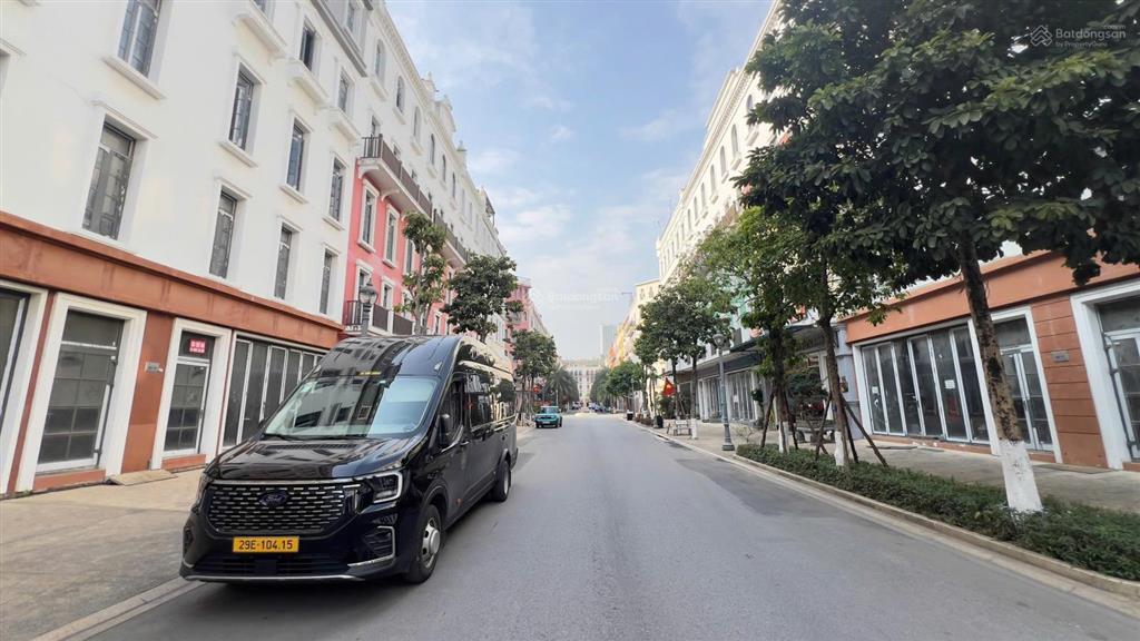 Shophouse sổ lâu dài khan hiếm tại bãi cháy hạ long s= 116.5m2, kinh doanh dòng tiền du lịch tốt