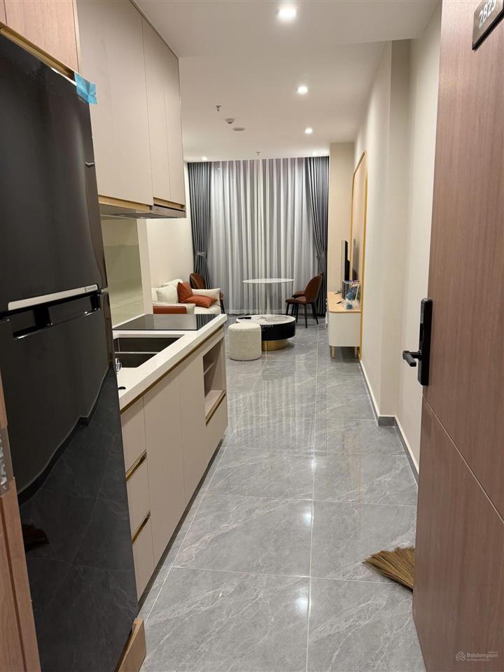 Bán căn hộ 2pn tại icon40 hạ long  view đẹp, đầy đủ tiện nghi, gi vận hành ngay giá 3,x tỷ