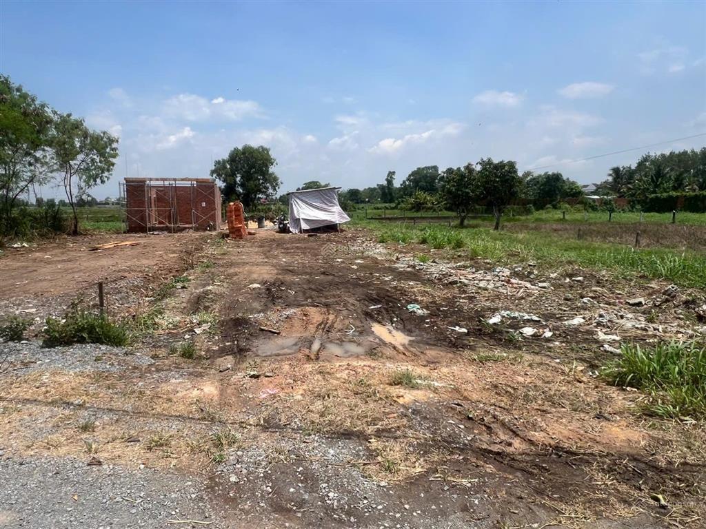 Bán lô đất thổ cư 387m2 làm kho xưởng xã tân thạnh đông giá 3ty tl