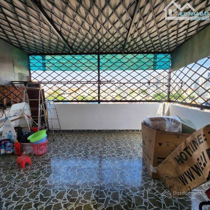 Chủ nhà ngộp bank 14tỷ giảm còn 11 tỷ  âu dương lân  hẻm xe hơi  110m2 quận 8 hoàn công đủ.