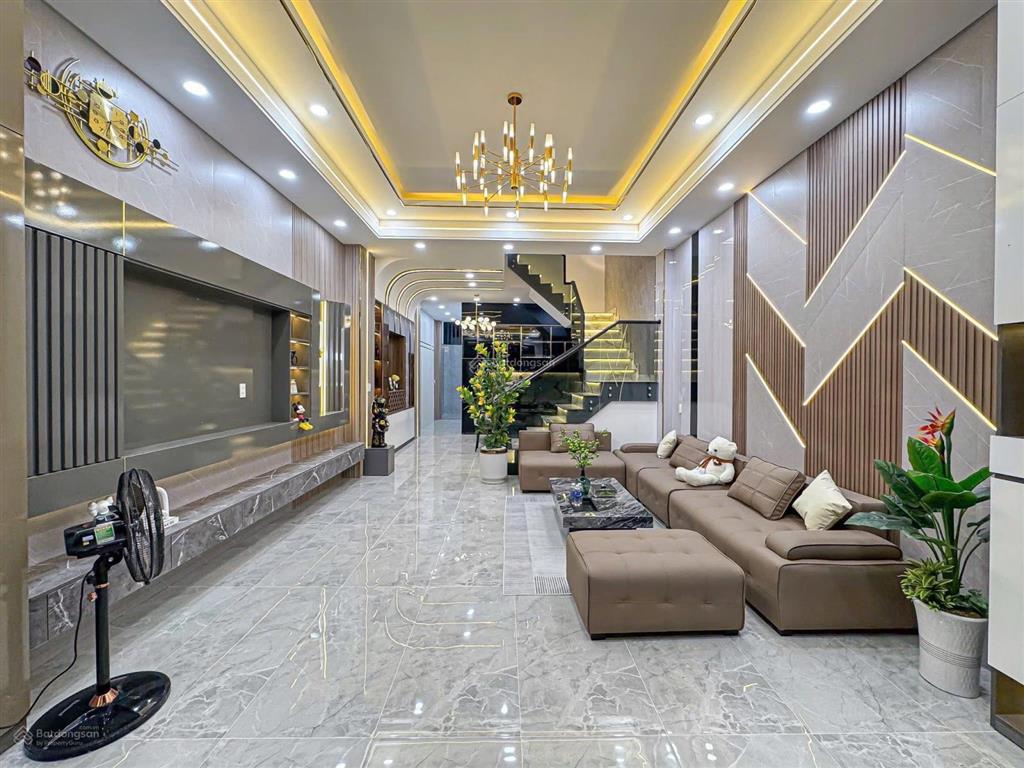 Bán nhà 5t phố giáp nhất  thanh xuân 45m 5pn 4vs lô góc ngõ thông ô tô tránh xe máy nhỉnh 10 tỷ
