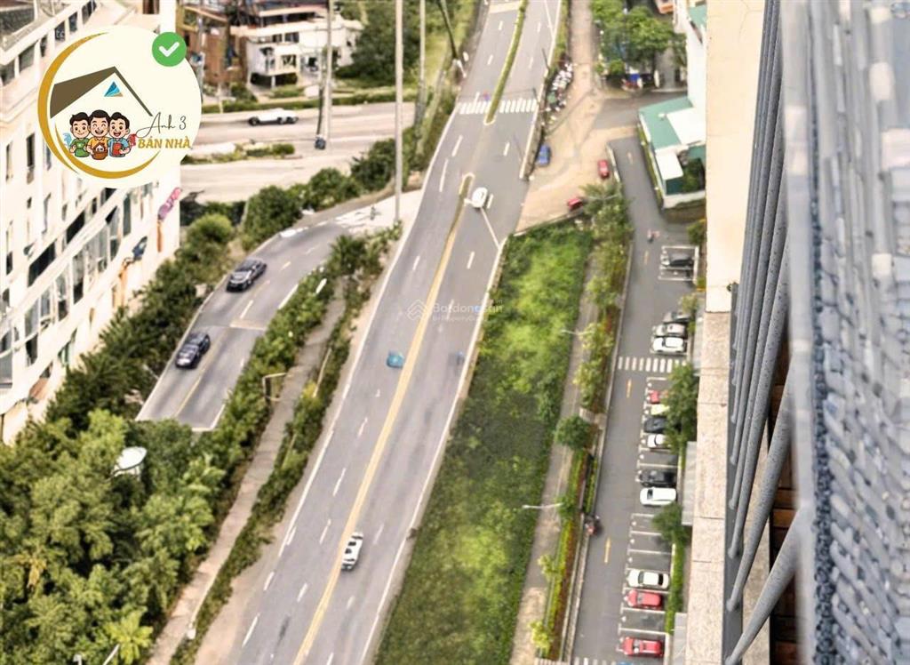Cho thuê ch 2pn 2wc tại tây hồ riverview 0977 396 ***