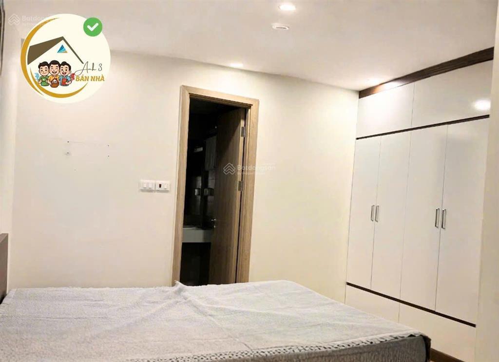 Cho thuê ch 2pn 2wc tại tây hồ riverview 0977 396 ***