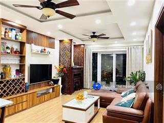 Gia đình cần bán ch 2n  2wc, 85m2 tòa thông tấn xã. tầng trung bc thoáng mát, full đồ, sổ đỏ sẵn