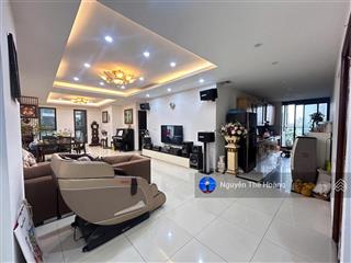 Giá thật, ch 4n  3wc 202m2 tòa tsq. tầng trung bc đông nam, full nội thất, sổ đỏ phù hơp ở lâu dài