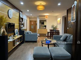Giá thật, gia đình bán gấp ch 3n  2wc, 95m2 tòa golden land. tầng trung bc đông nam mát mẻ, sổ đỏ