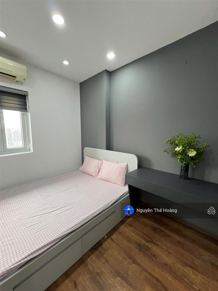 Giá thật, bán ch 3n  2wc 110m2 tòa c14. tầng trung bc thoáng mát, full nội thất, sổ đỏ, giá 8 tỷ