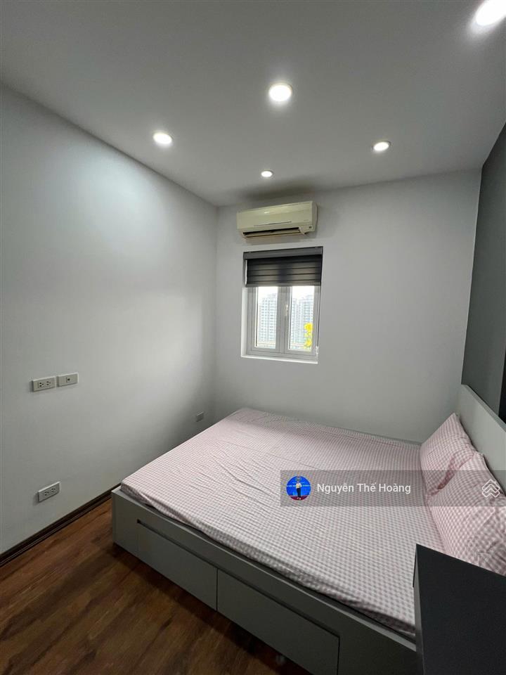 Giá thật, bán ch 3n  2wc 110m2 tòa c14. tầng trung bc thoáng mát, full nội thất, sổ đỏ, giá 8 tỷ