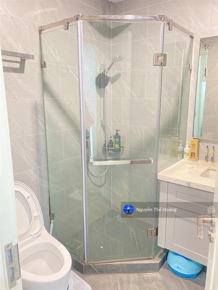 Giá thật, bán ch 3n  2wc tòa việtđức, 100m2. tầng trung bc thoáng mát, full nội thất, sổ đỏ sẵn