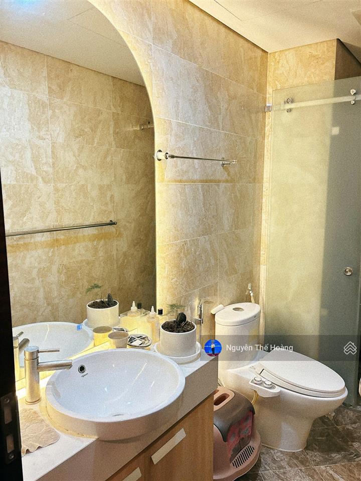Giá thật, bán ch ~70m2, 2n  2wc tòa seasonavenue. tầng trung bc thoáng mát, full đồ đẹp, sổ đỏ