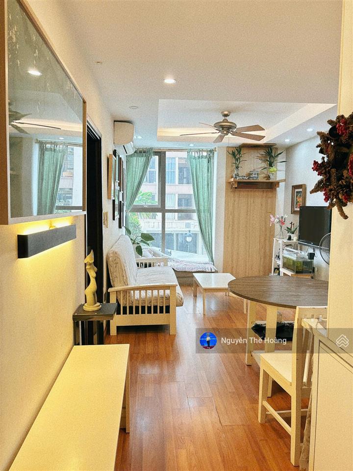 Giá thật, bán ch ~70m2, 2n  2wc tòa seasonavenue. tầng trung bc thoáng mát, full đồ đẹp, sổ đỏ