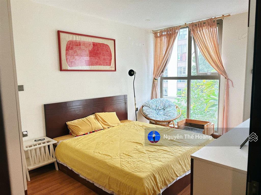 Giá thật, bán ch ~70m2, 2n  2wc tòa seasonavenue. tầng trung bc thoáng mát, full đồ đẹp, sổ đỏ