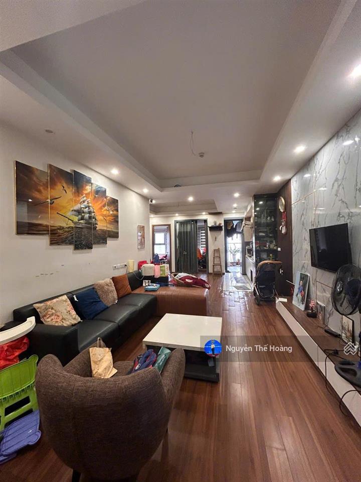 Giá thật, bán ch 70m2, 2pn, 2wc tại riverside, 6,3 tỷ, phố vũ tông phan, tầng trung thoáng, sổ đỏ