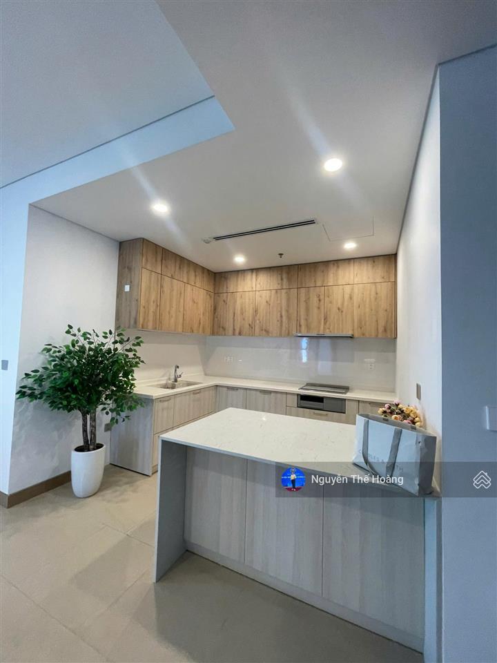 Giá thật, bán ch 3n  3wc 162m2 tòa n05. tầng trung căn góc 2 mặt thoáng, full nội thất, sổ đỏ sẵn