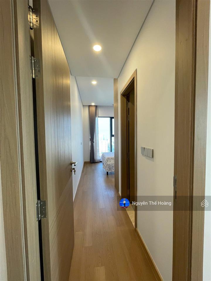 Giá thật, bán ch 3n  3wc 162m2 tòa n05. tầng trung căn góc 2 mặt thoáng, full nội thất, sổ đỏ sẵn