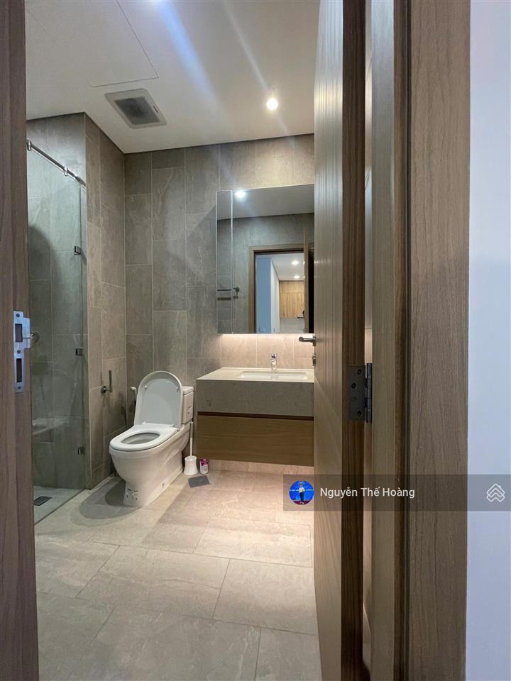 Giá thật, bán ch 3n  3wc 162m2 tòa n05. tầng trung căn góc 2 mặt thoáng, full nội thất, sổ đỏ sẵn