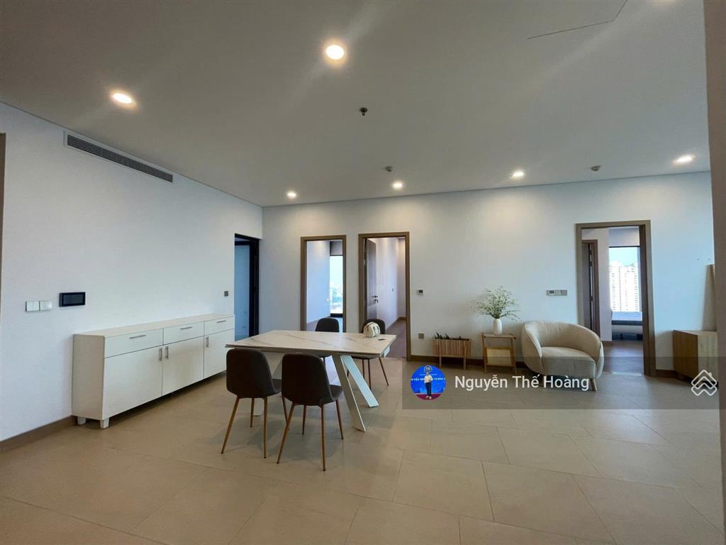 Giá thật, bán ch 3n  3wc 162m2 tòa n05. tầng trung căn góc 2 mặt thoáng, full nội thất, sổ đỏ sẵn
