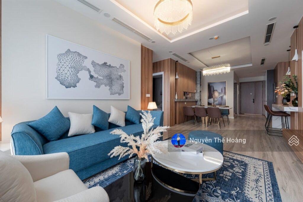 Gia đình cần bán gấp căn 3n tòa brg. 107m2, tầng trung bc thoáng mát, full nội thất, sổ đỏ sẵn