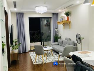 Giá thật, tôi cần bán ch 2n  2wc, 78m2 tòa roman. tầng trung bc thoáng mát, full nội thất, sổ đỏ
