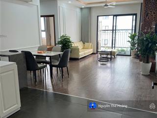 Giá thật, bán ch 3n  2wc tòa cầu giấy center. tầng trung bc thoáng mát, full nội thất đẹp, sổ đỏ