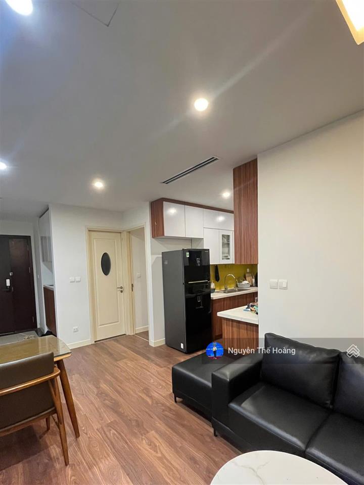 Giá thật, bán ch 3n  2wc 80m2 tòa imperia. căn góc 2 mặt thoáng, full nội thất đẹp, sổ đỏ, giá 9 t