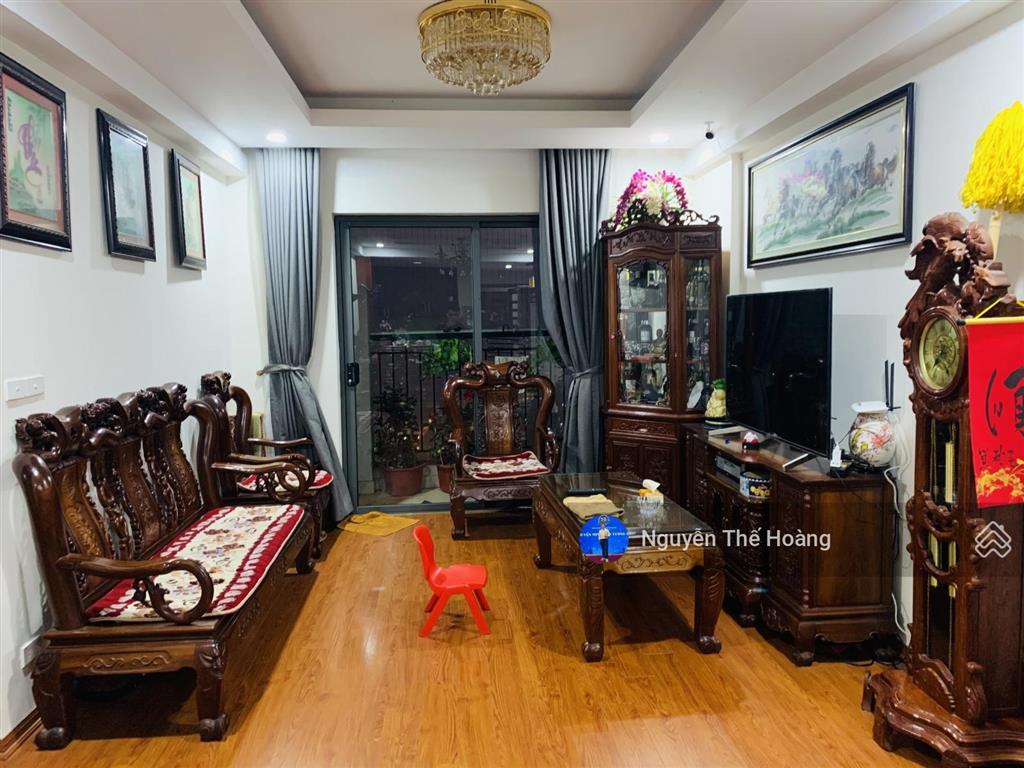 Giá thật, bán ch 2n  2wc 65m2 tòa handiresco. tầng trung bc thoáng mát, nội thất đầy đủ, sổ đỏ sẵn