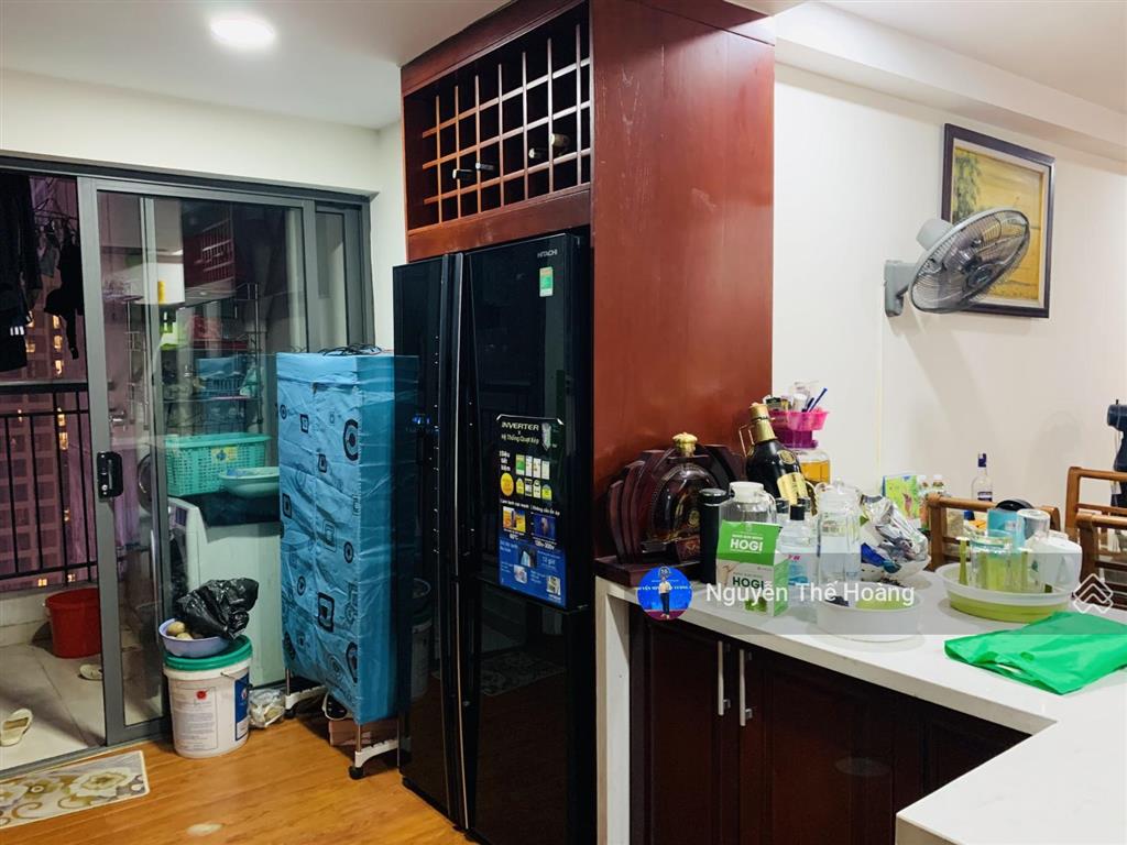 Giá thật, bán ch 2n  2wc 65m2 tòa handiresco. tầng trung bc thoáng mát, nội thất đầy đủ, sổ đỏ sẵn